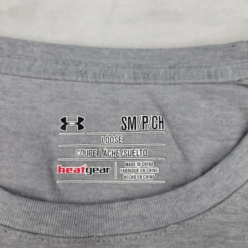 Under Armour Shirt Mens Small Grey Crew Golf Heatgear Loose‎ Base UA BaseAdult *